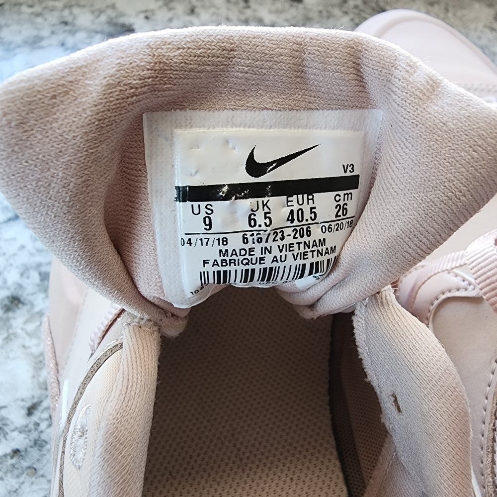 Nike Women's Air Max Thea Shoes - Picture 10 of 12